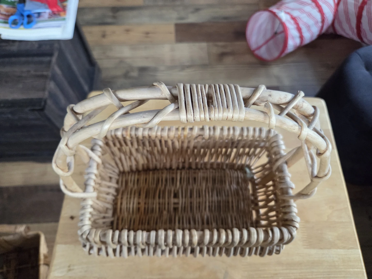 Wicker Basket with Handle - photo 2