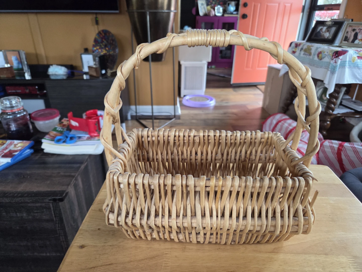 Wicker Basket with Handle - photo 5