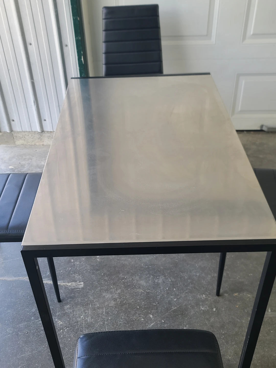 Dining Table with 4 Black Chairs - photo 3