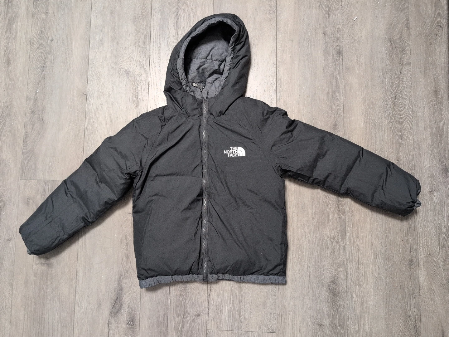 Boys North Face Puffer Jacket sz 7/8
