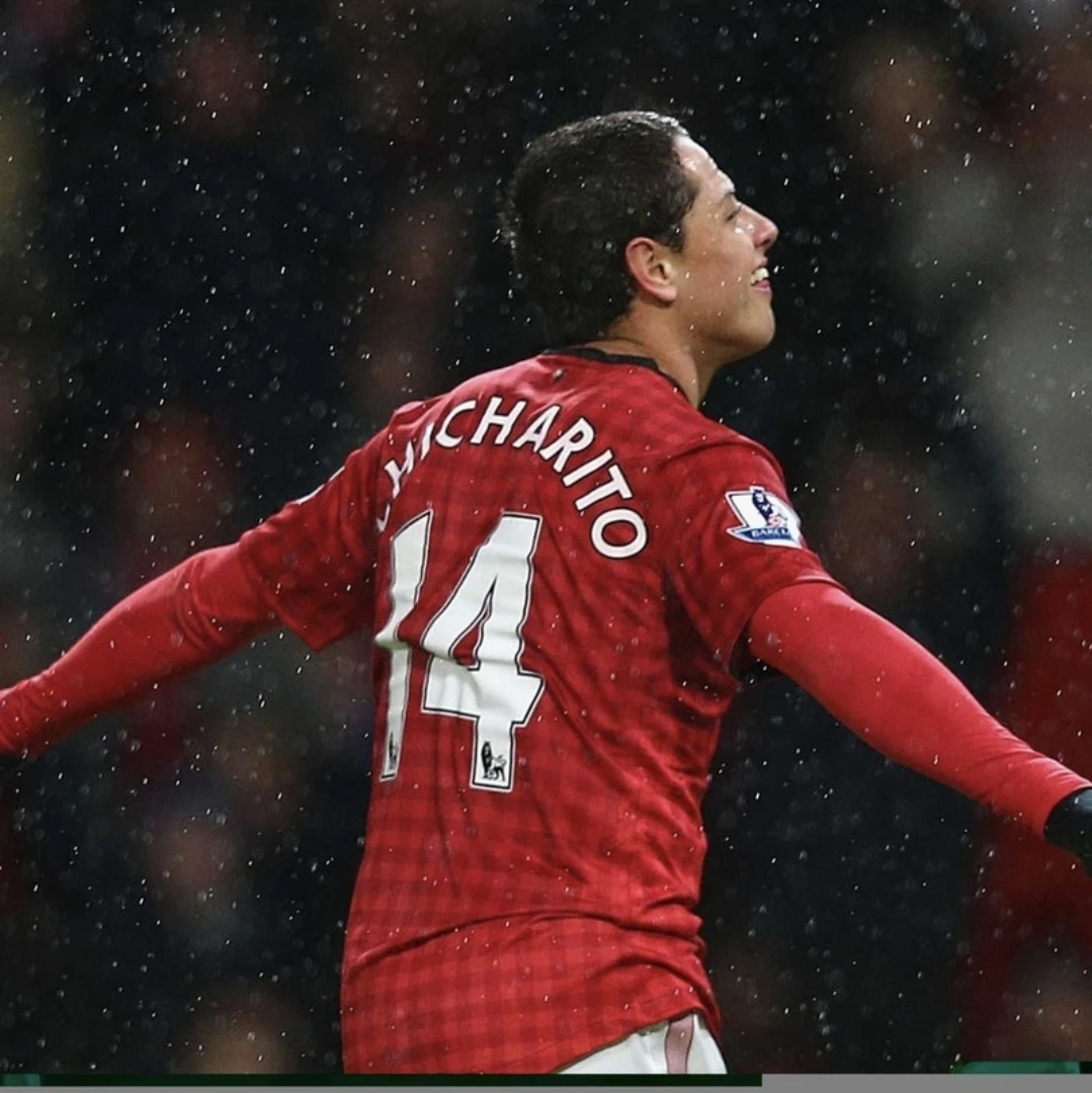 Seeking Chicharito soccer jersey - photo 2