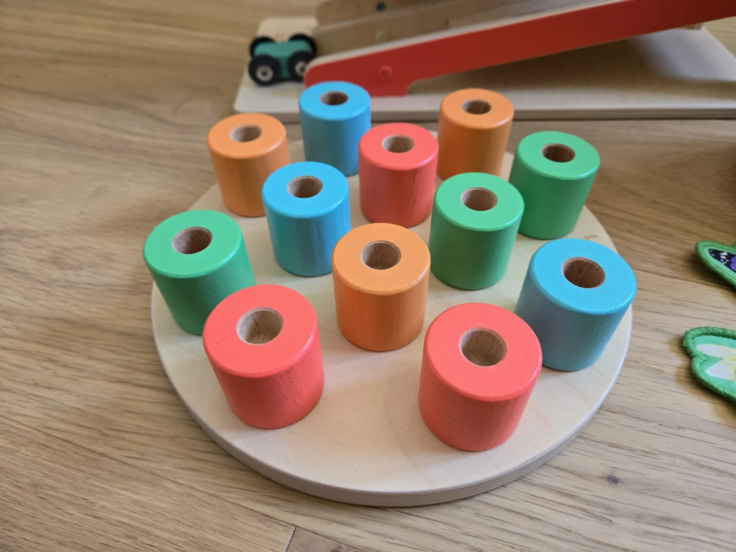 Lovevery Wooden Stacking Pegboard Toy Montessori Play - photo 2