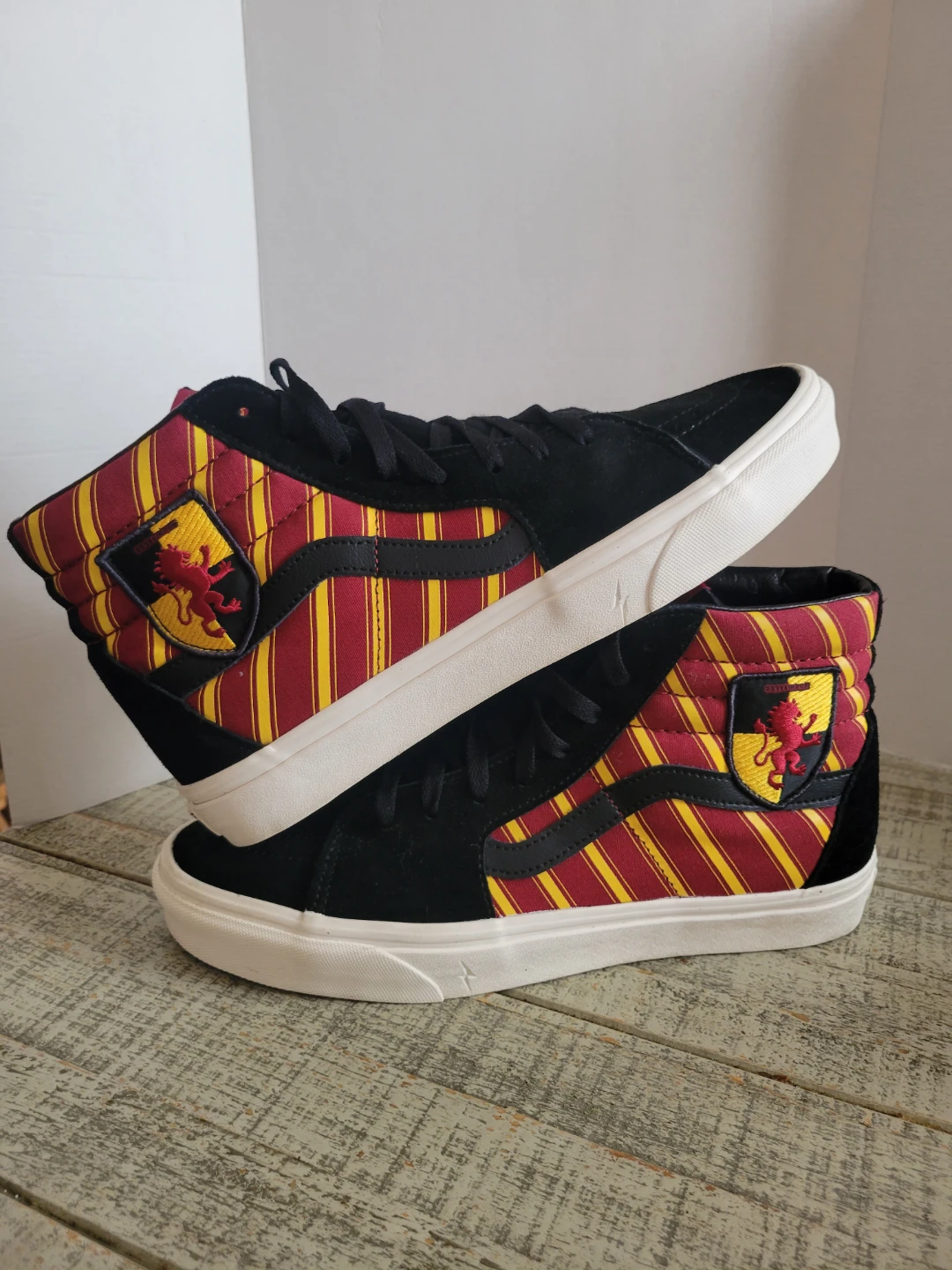 Vans x Harry Potter Sk8-Hi Top Sneakers size 10.5