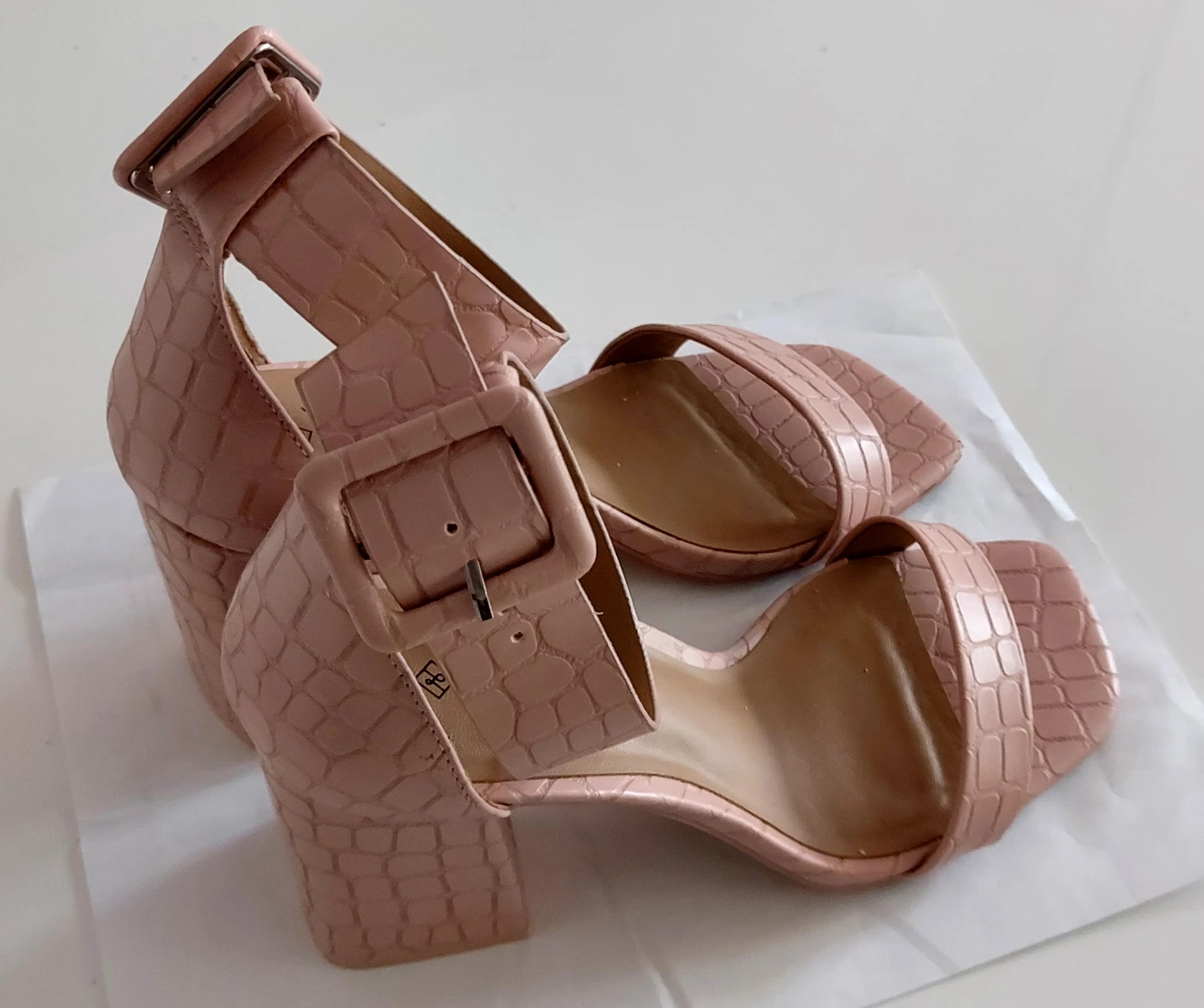 Call It Spring Pink Croc Embossed Block Heels Size 7 - photo 3