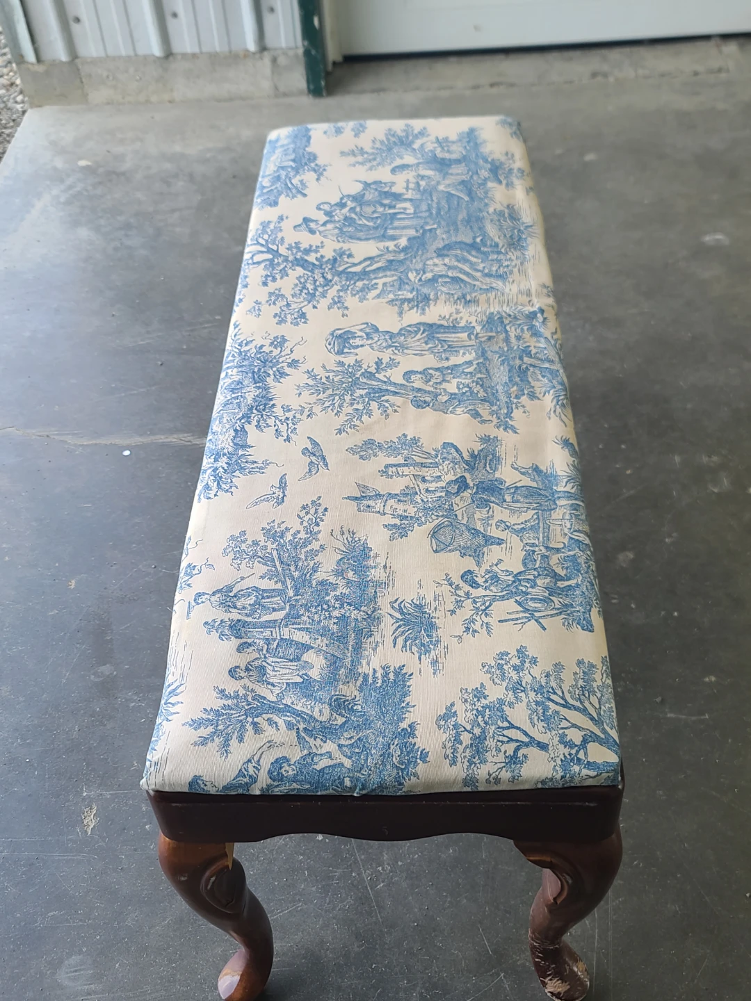 Vintage Bench with Blue Toile Upholstery - photo 5