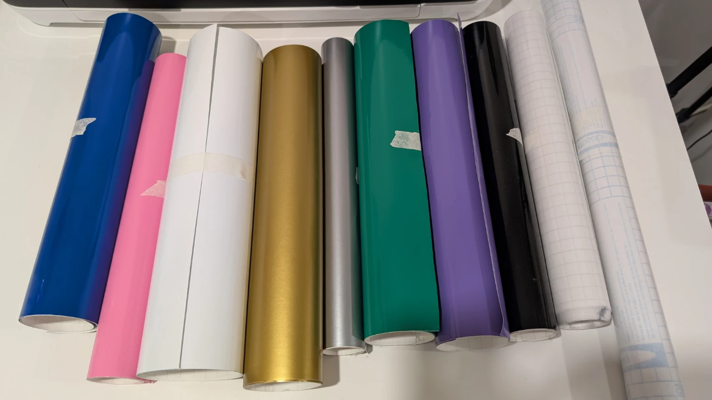 Cricut Explore Air 2 Machine with Tools and Vinyl Rolls - photo 4