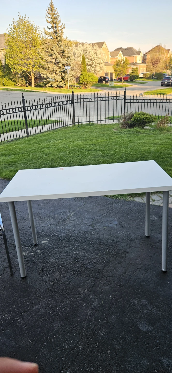 Set of 2 black dining chairs and white desk
