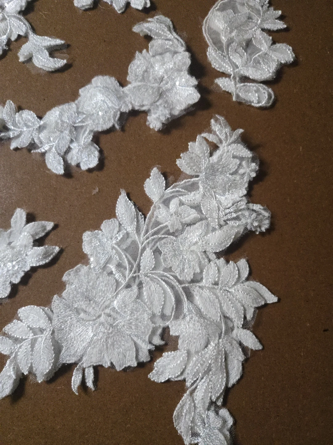 White Floral Lace Appliques  12 Pair - photo 5