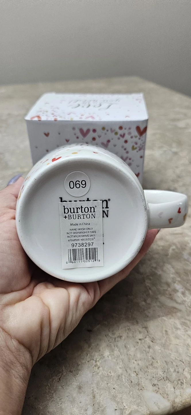 Burton "Love Is All You Need" Mug, New - photo 2