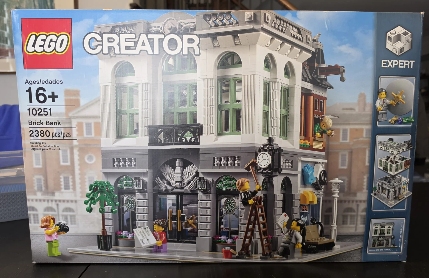 LEGO Creator Expert 10251 Brick Bank Building Toy