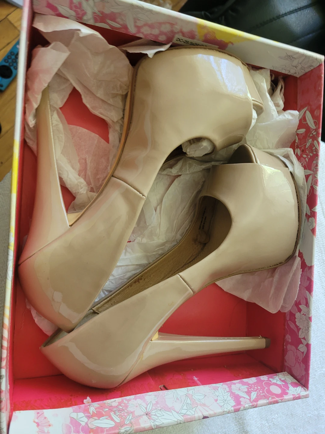 Chinese Laundry Peep-Toe Heels Size 8.5