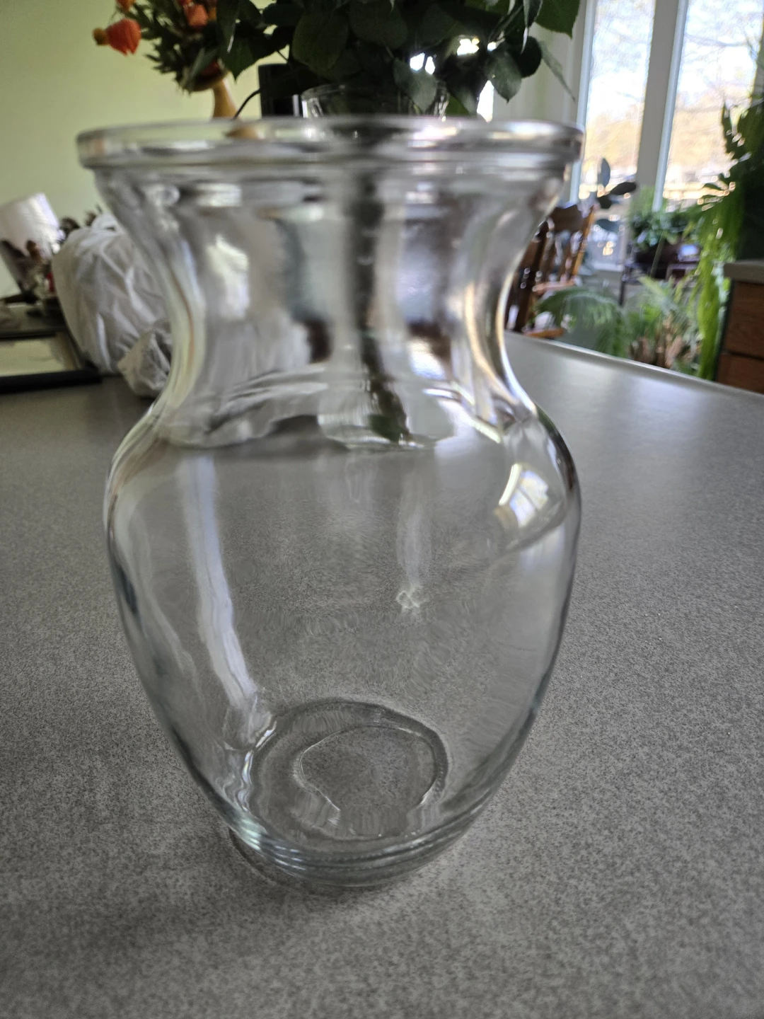 Clear Glass Vase - photo 2