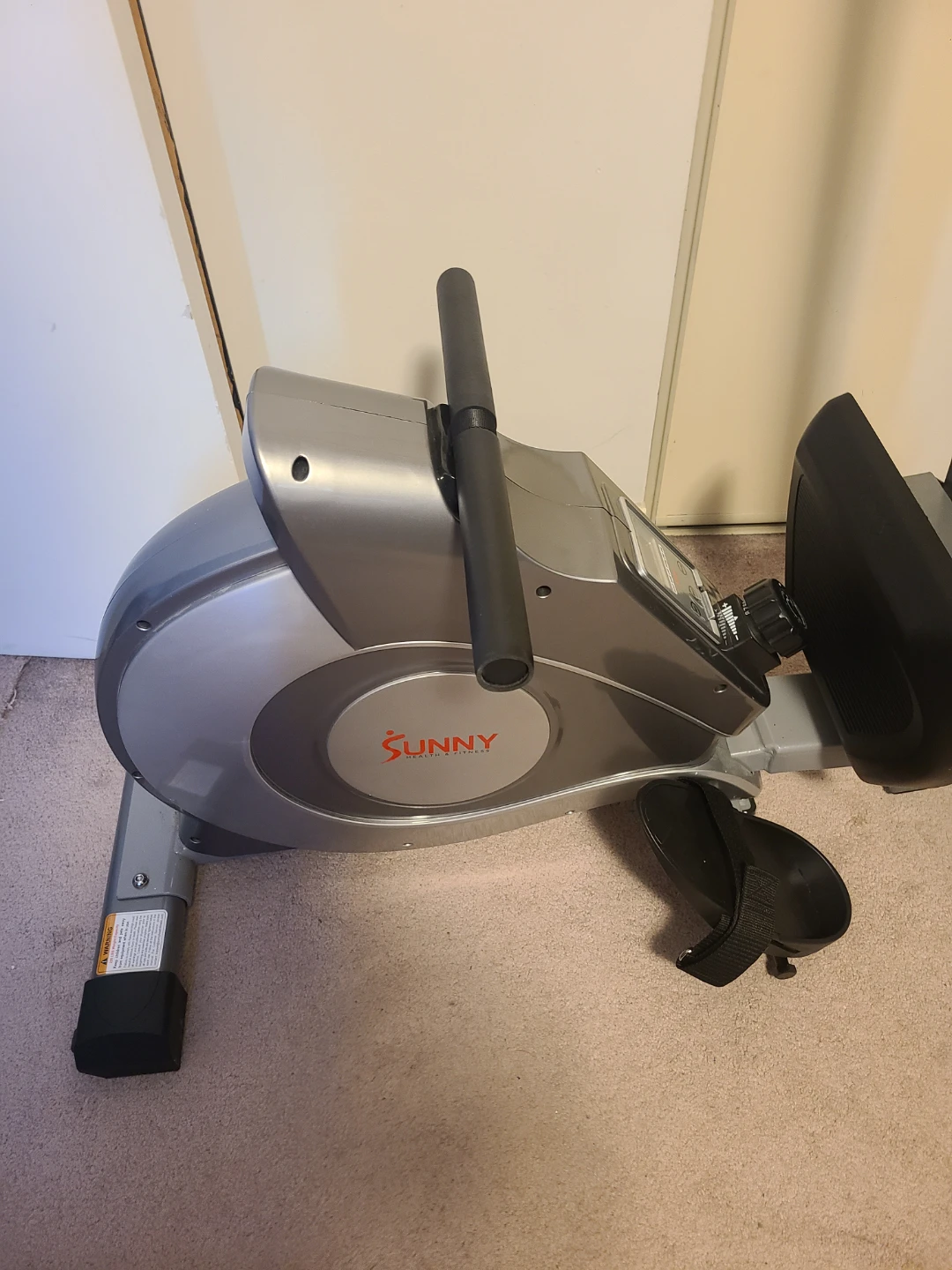 Sunny Health & Fitness Rower - photo 2