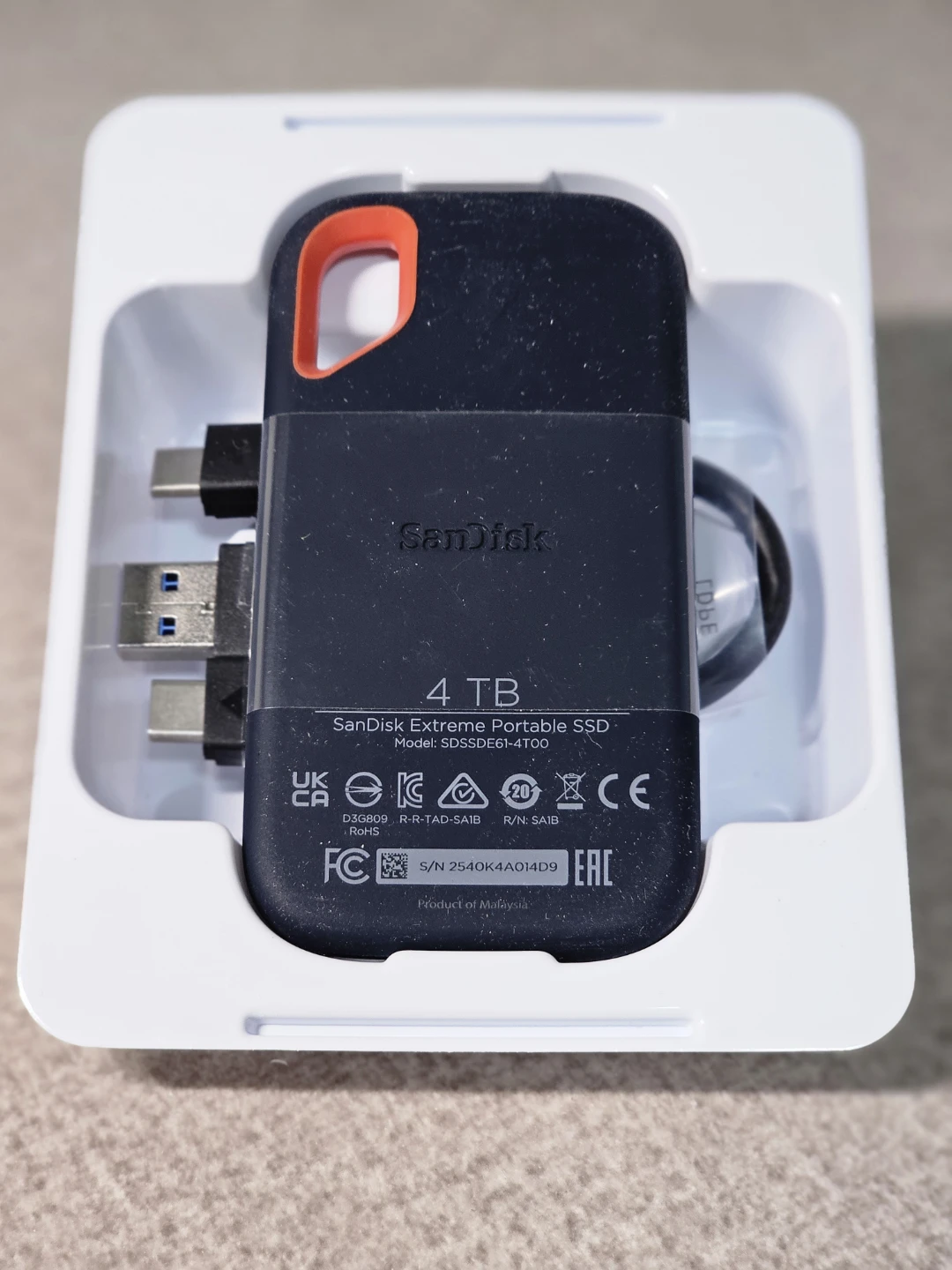 SanDisk Extreme Portable SSD 4TB - photo 2