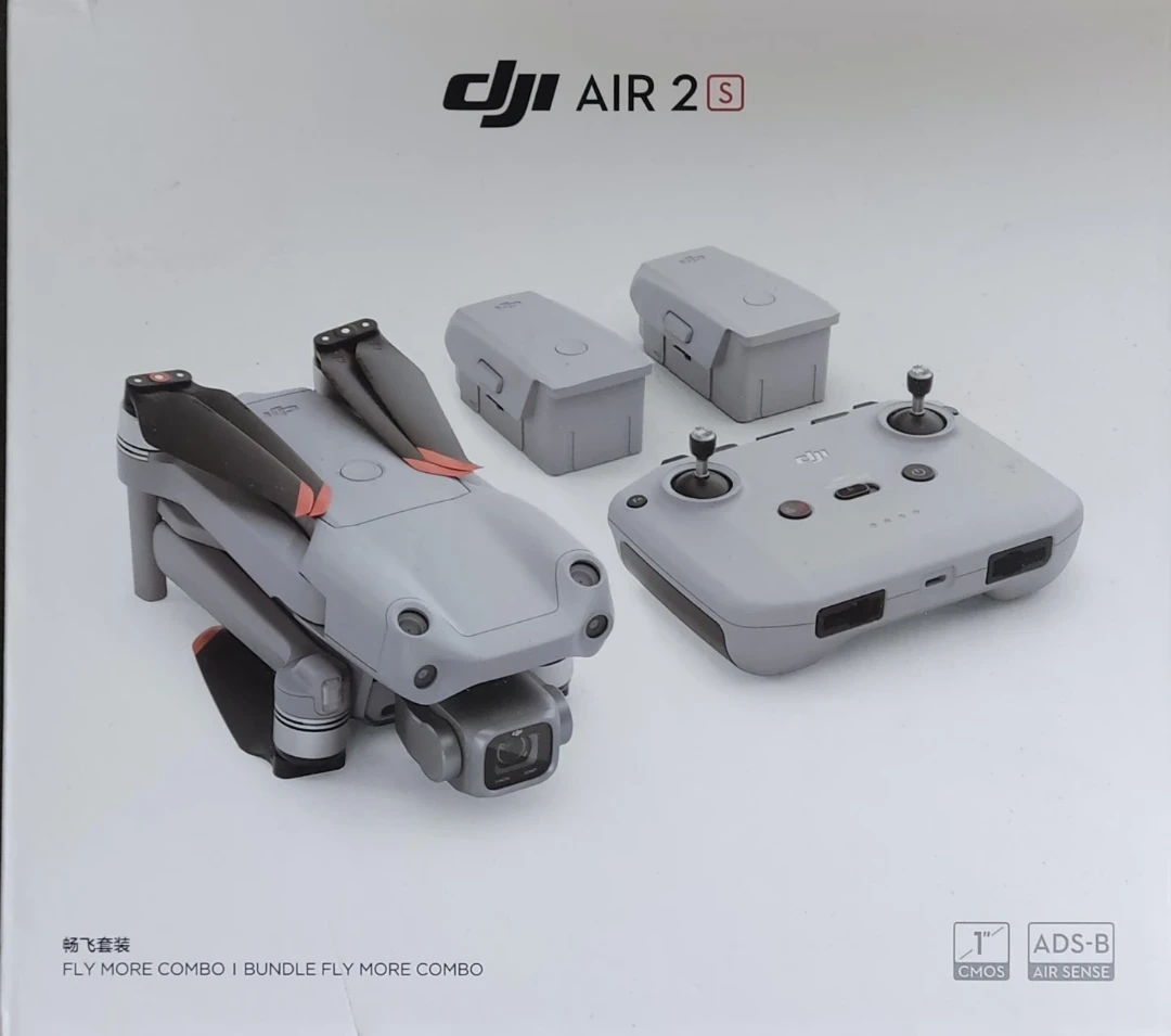 DJI AIR 2S Fly More Combo Drone