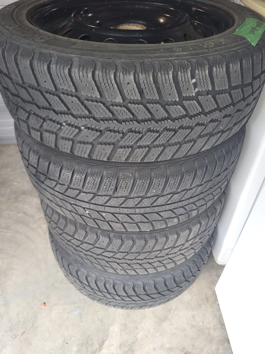 4x Arctic Winter Tires on Rims - photo 2