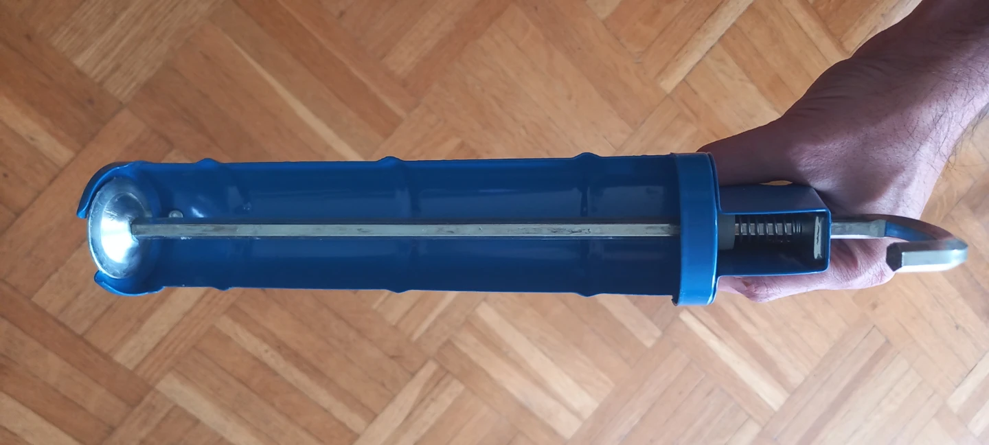 Blue Sealant Caulk Gun - photo 2