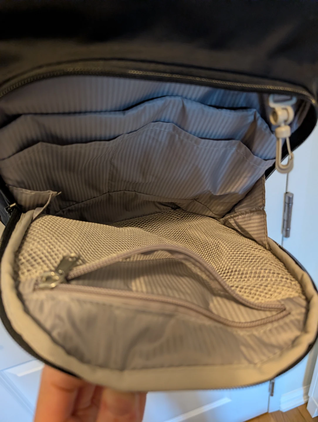 Pacsafe backpack - photo 3