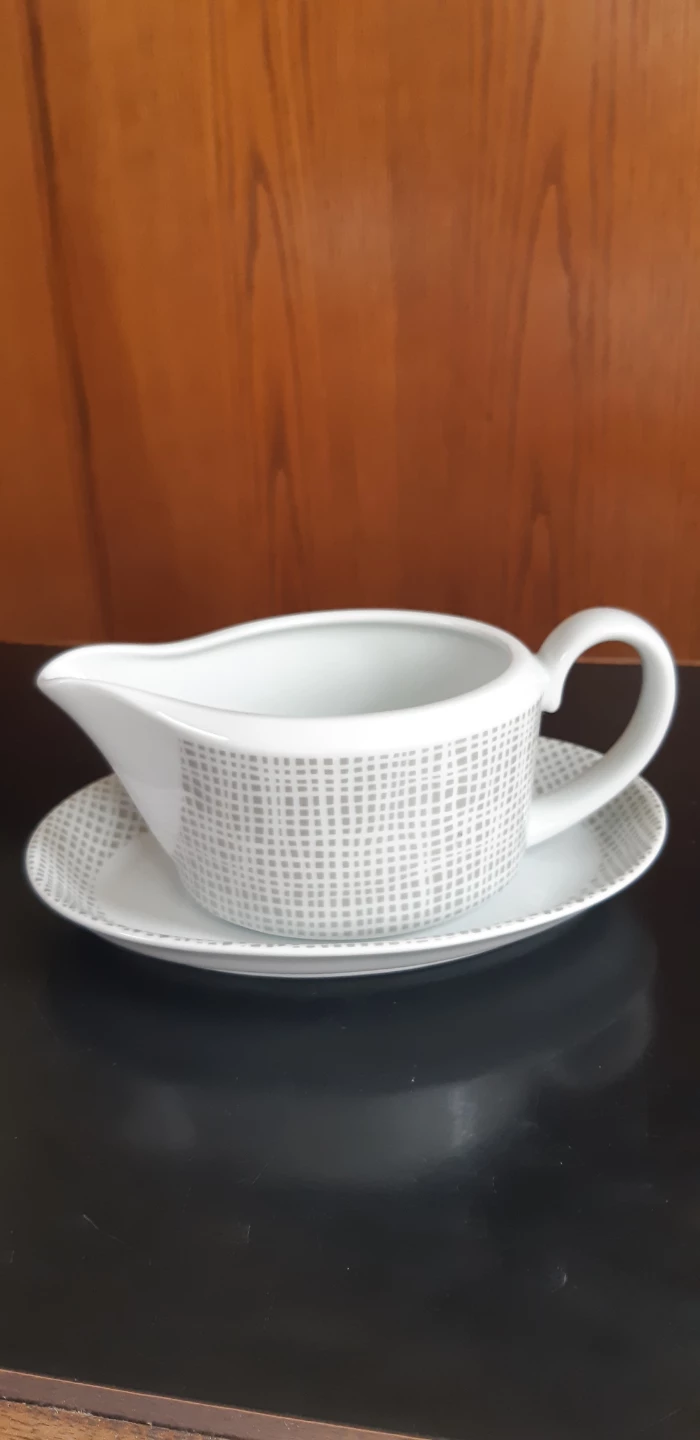Porcelain Gravy Boat with Saucer