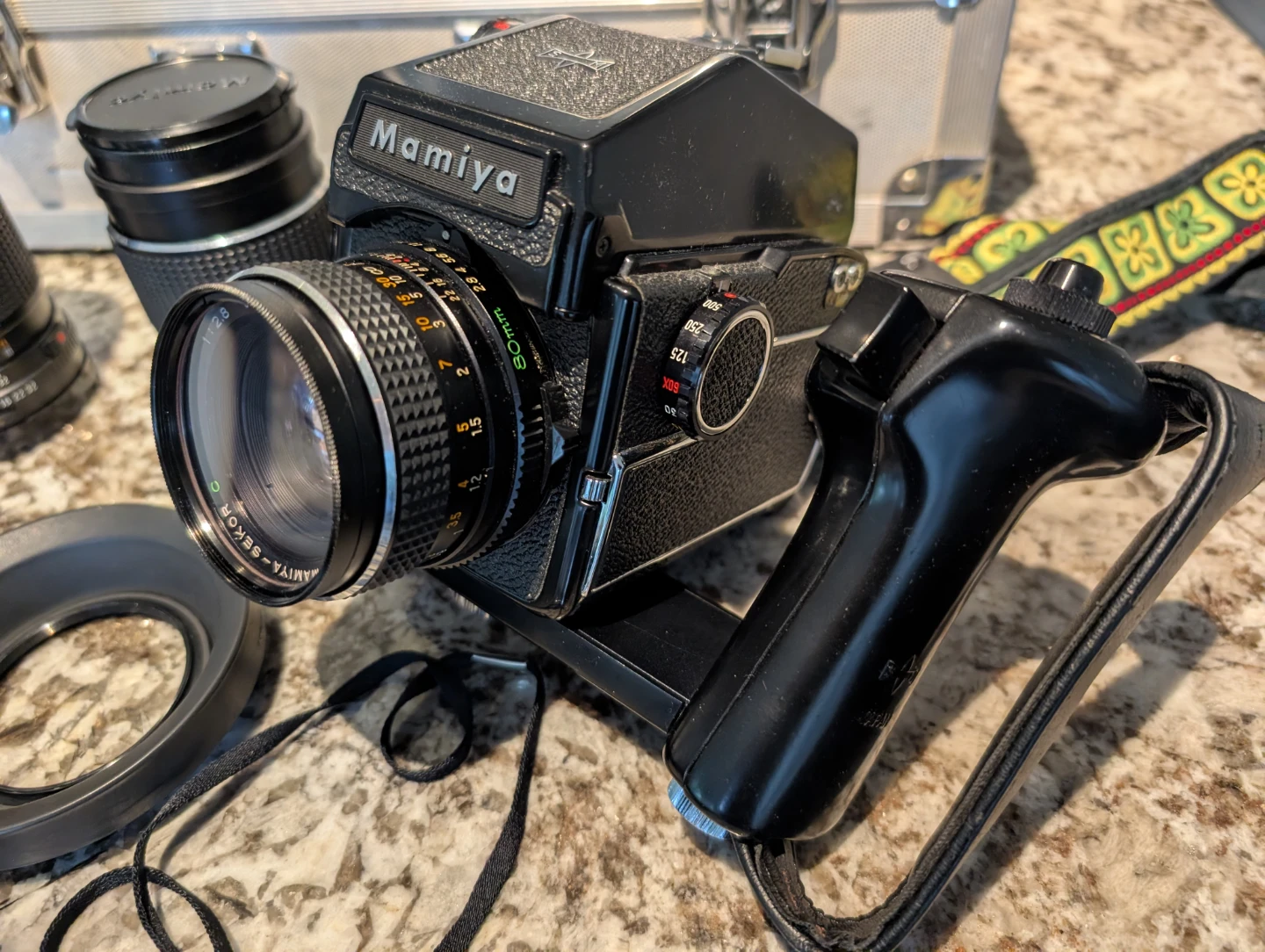 Mamiya M645 Camera Bundle with Multiple Lenses and Accessories - photo 3