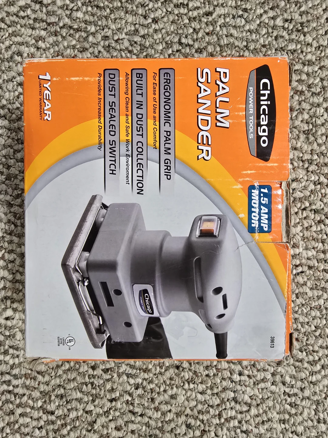 Chicago Electric Palm Sander - 1.5 Amp Motor