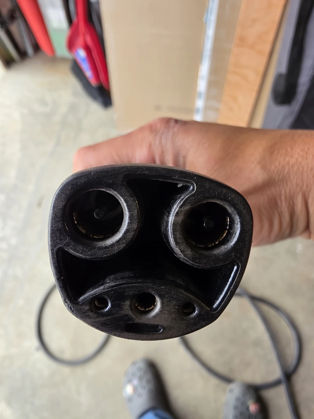 Tesla Wall Connector Gen 3 - photo 3