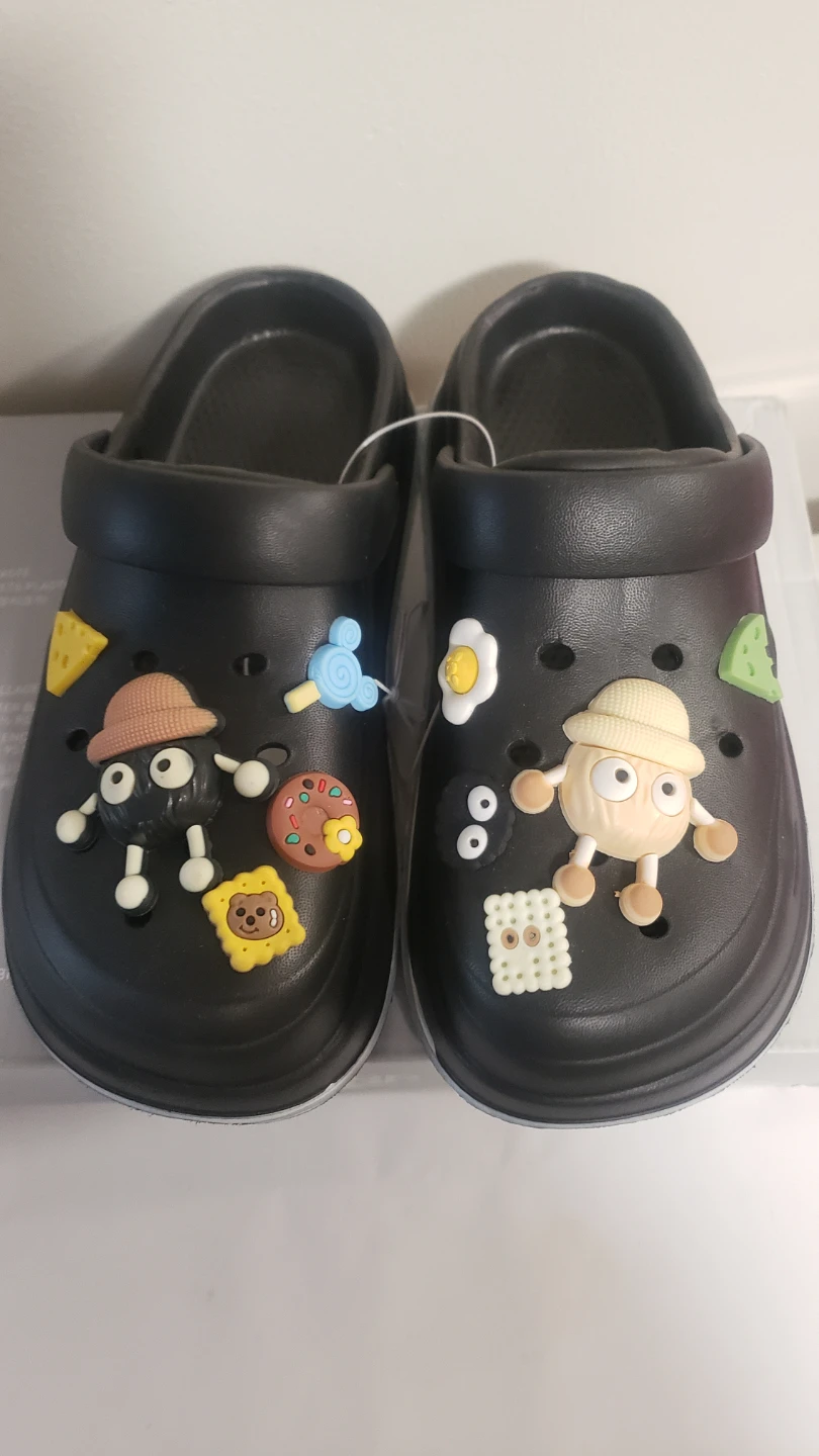 Brand new Women's Crocs Size 38-39