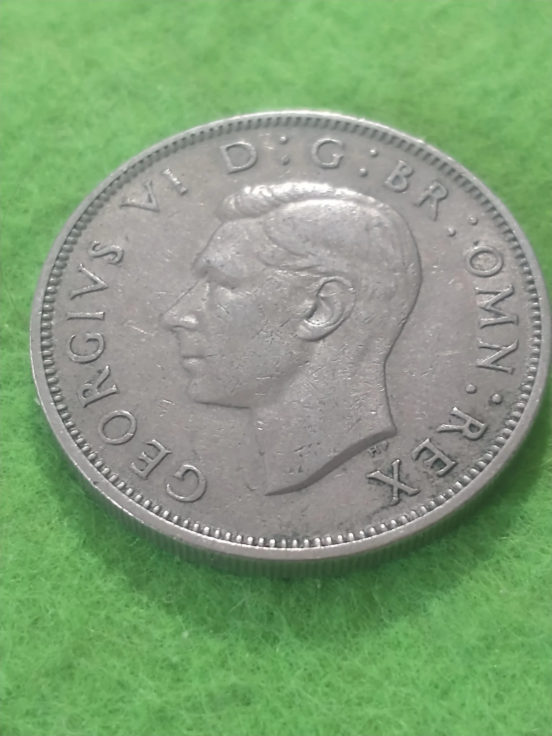 Nice 1948 England 1 florin (2 shillings) copper nickel coin - photo 3