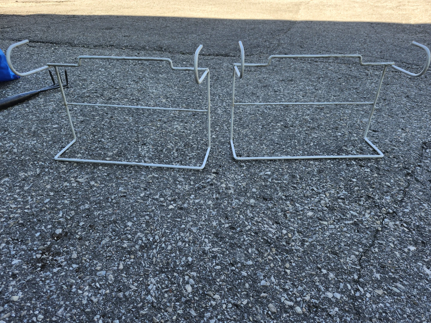 White Metal Balcony Plant Hanger