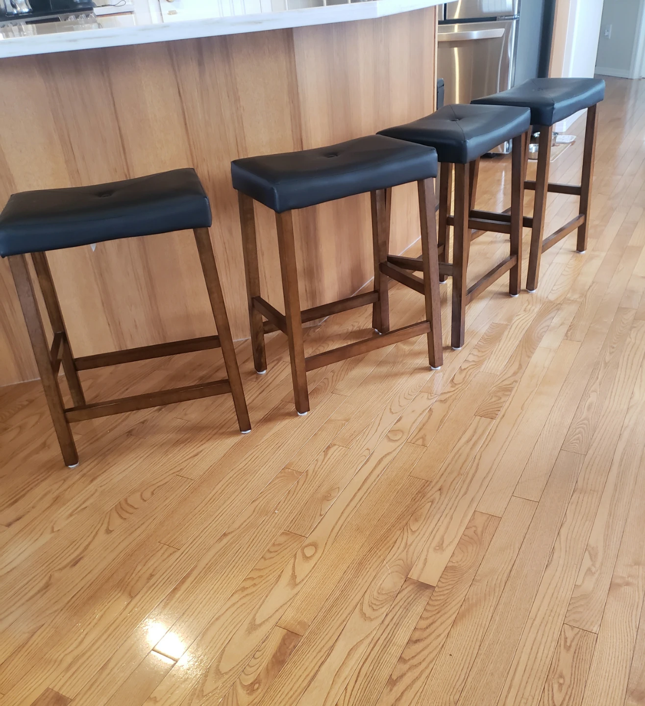 Set of 4 Black Faux Leather Bar Stools with Wooden Legs
