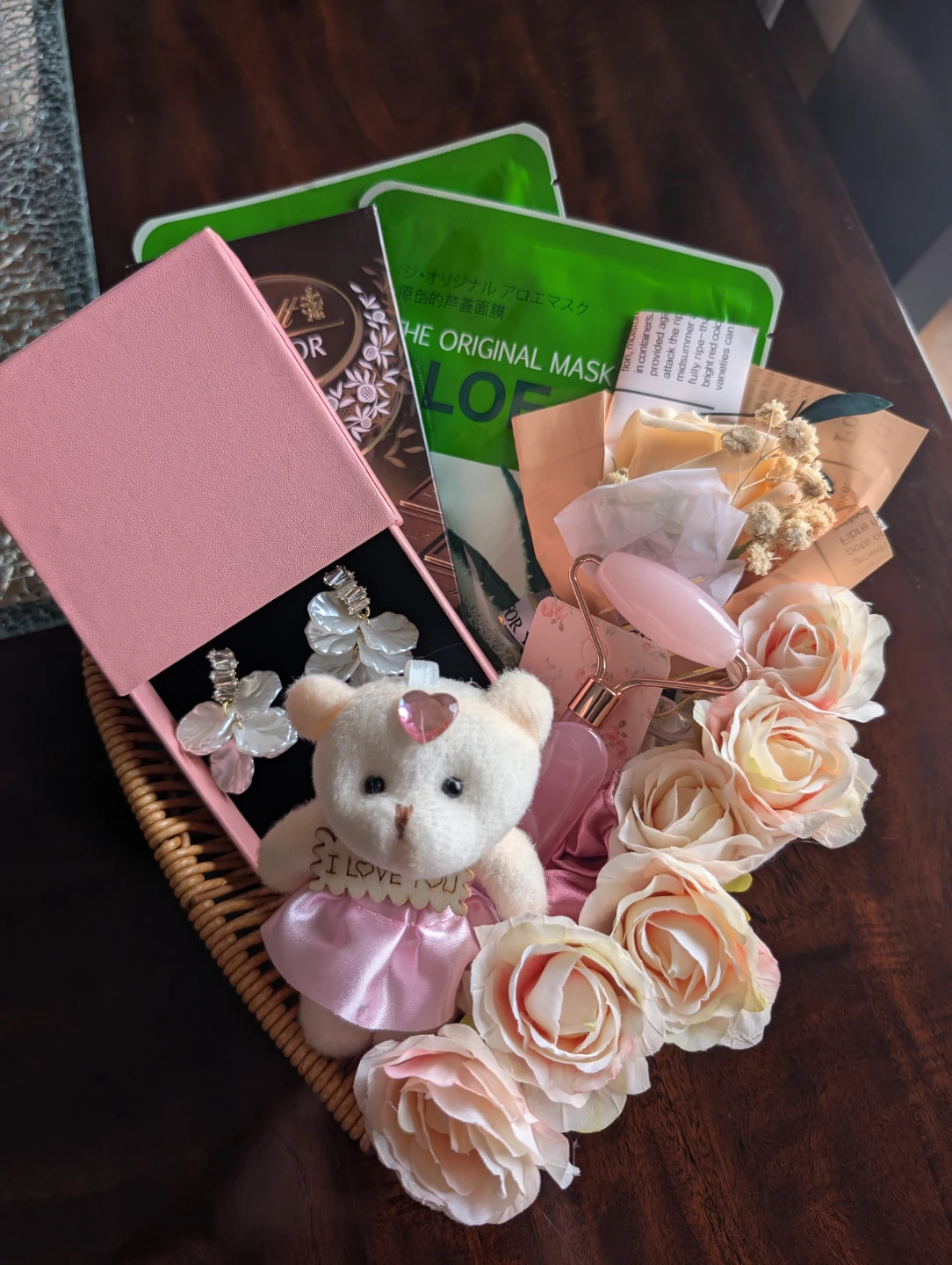 Mother's day Gift Basket with Teddy Bear, Earrings. - photo 3
