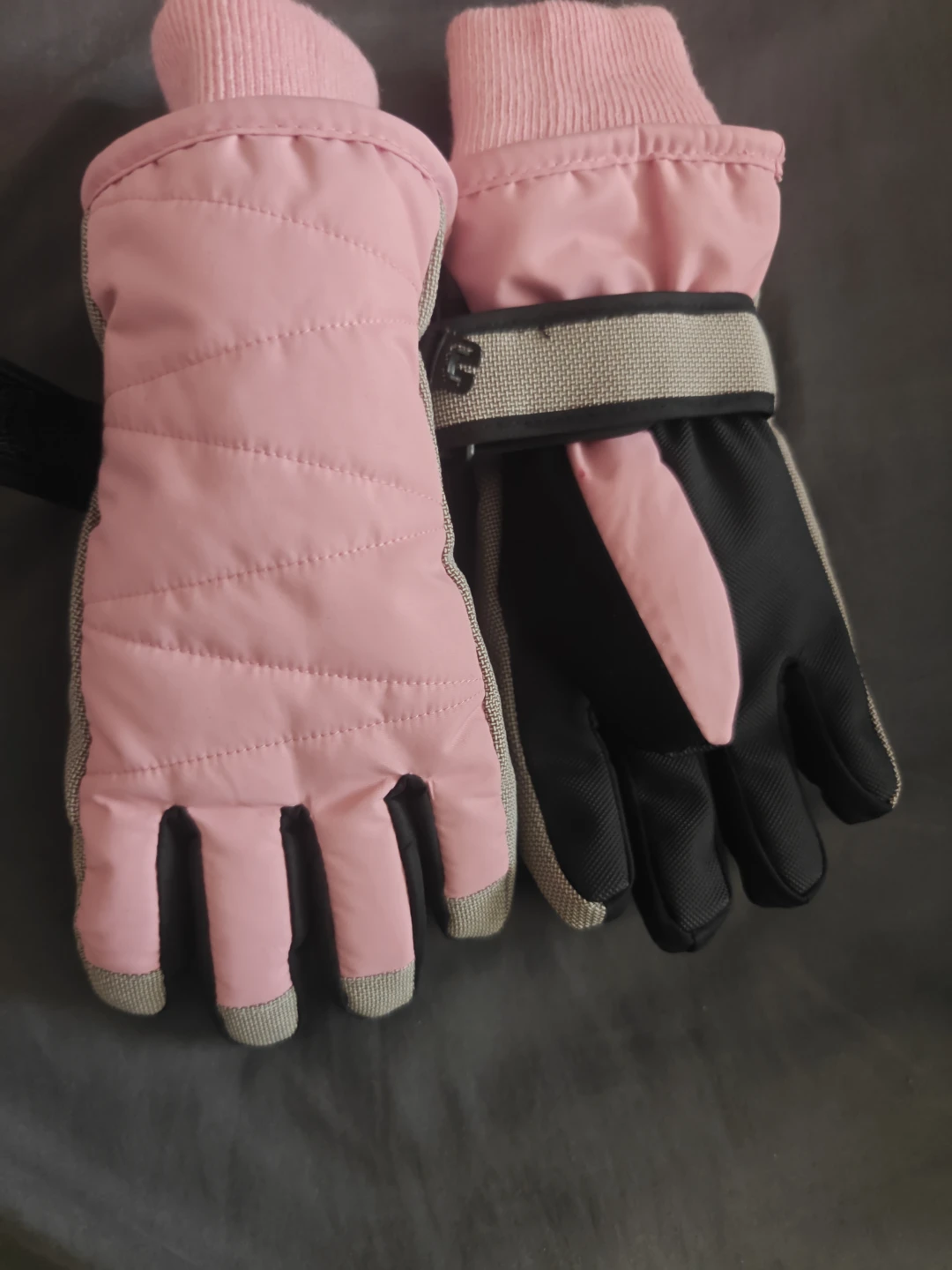 Kids Pink Quilted Winter Gloves