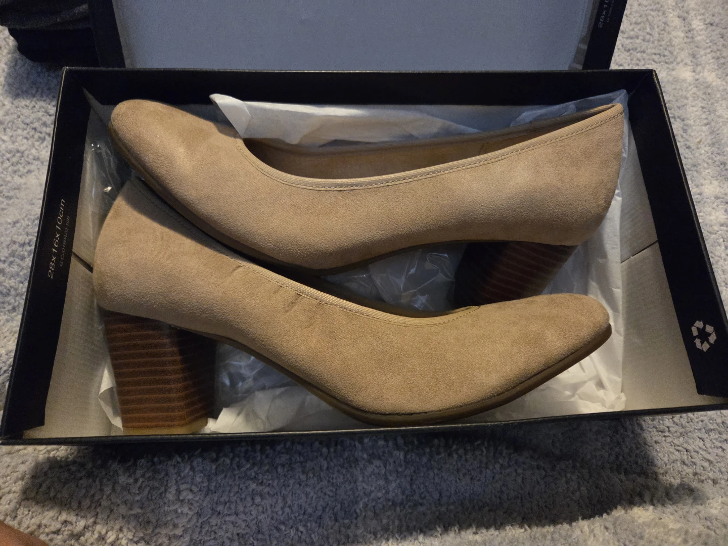 Naturalizer Naomi Havane 7.5 heels - photo 2