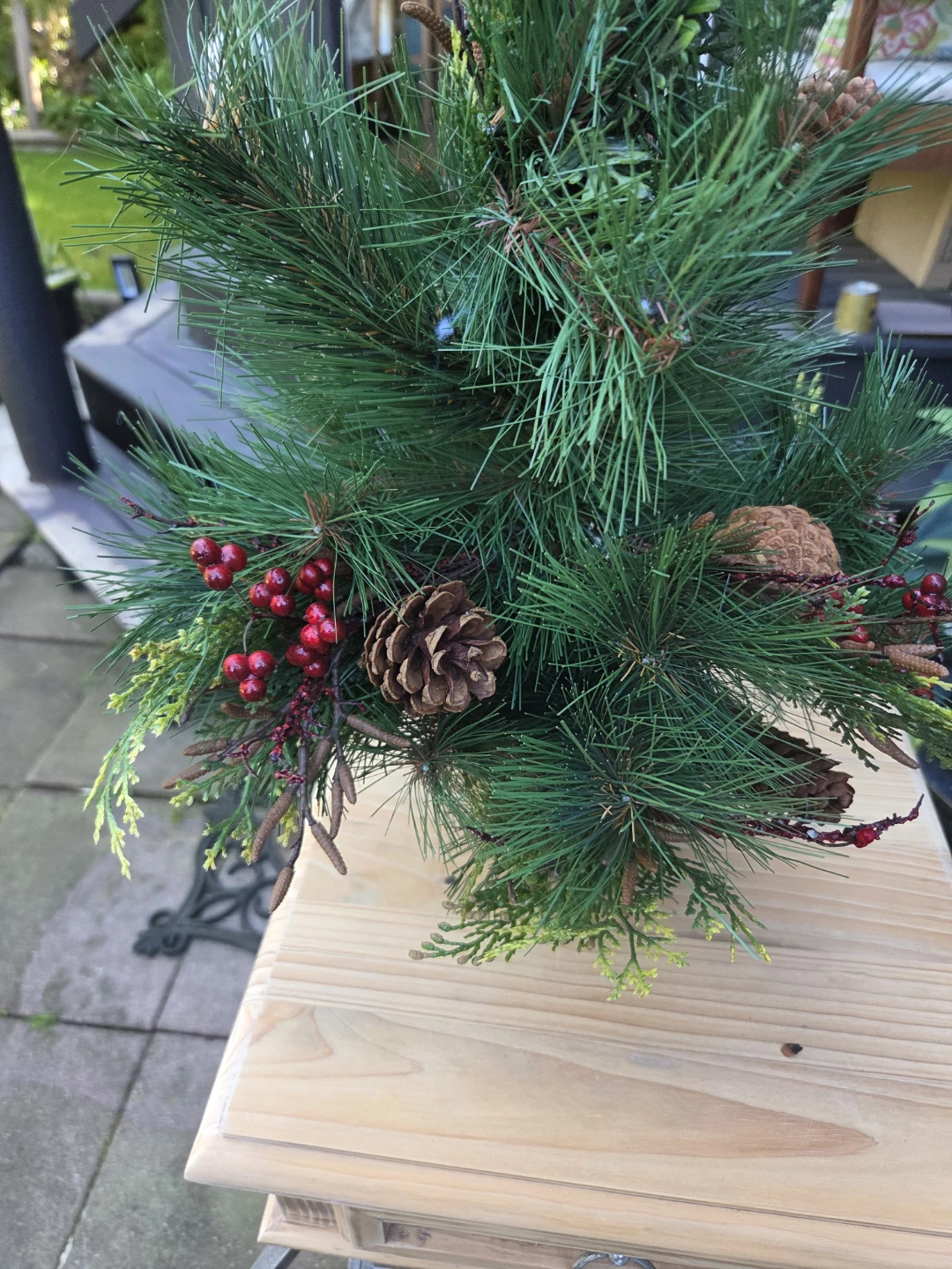 Artificial Christmas Decoration with Pinecones and Berries