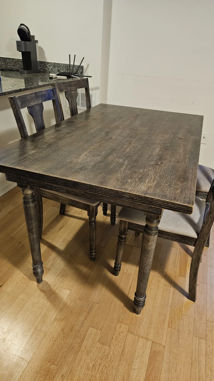 Rustic Farmhouse Dining Table with 4 Chairs