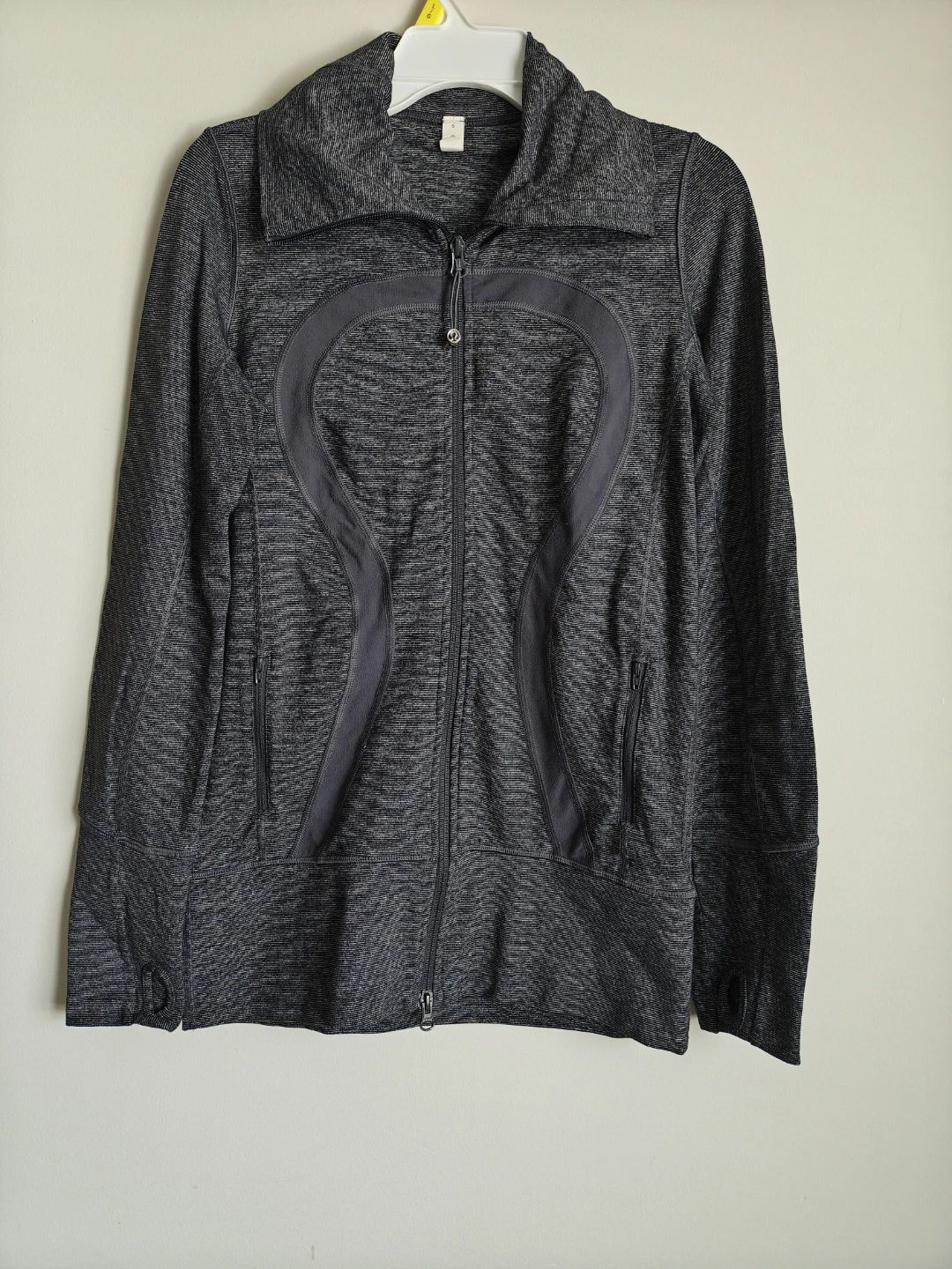 Lululemon Grey Striped Full Zip Jacket - photo 2