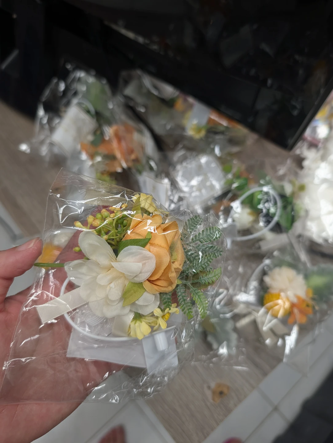 Artificial Boutonniere Wrist Corsage Flowers
