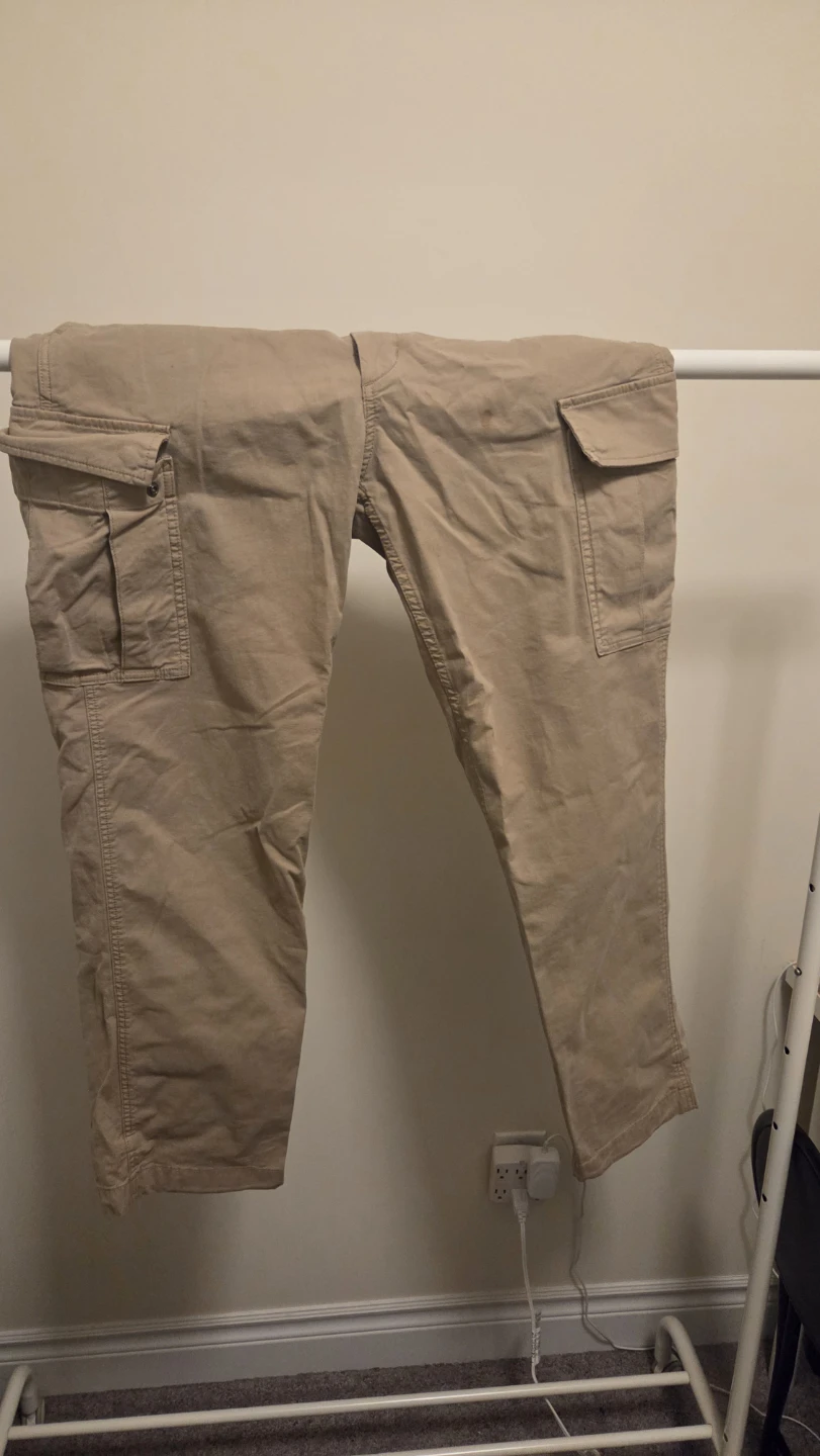 UNIQLO Cargo Pants - Khaki, L/G