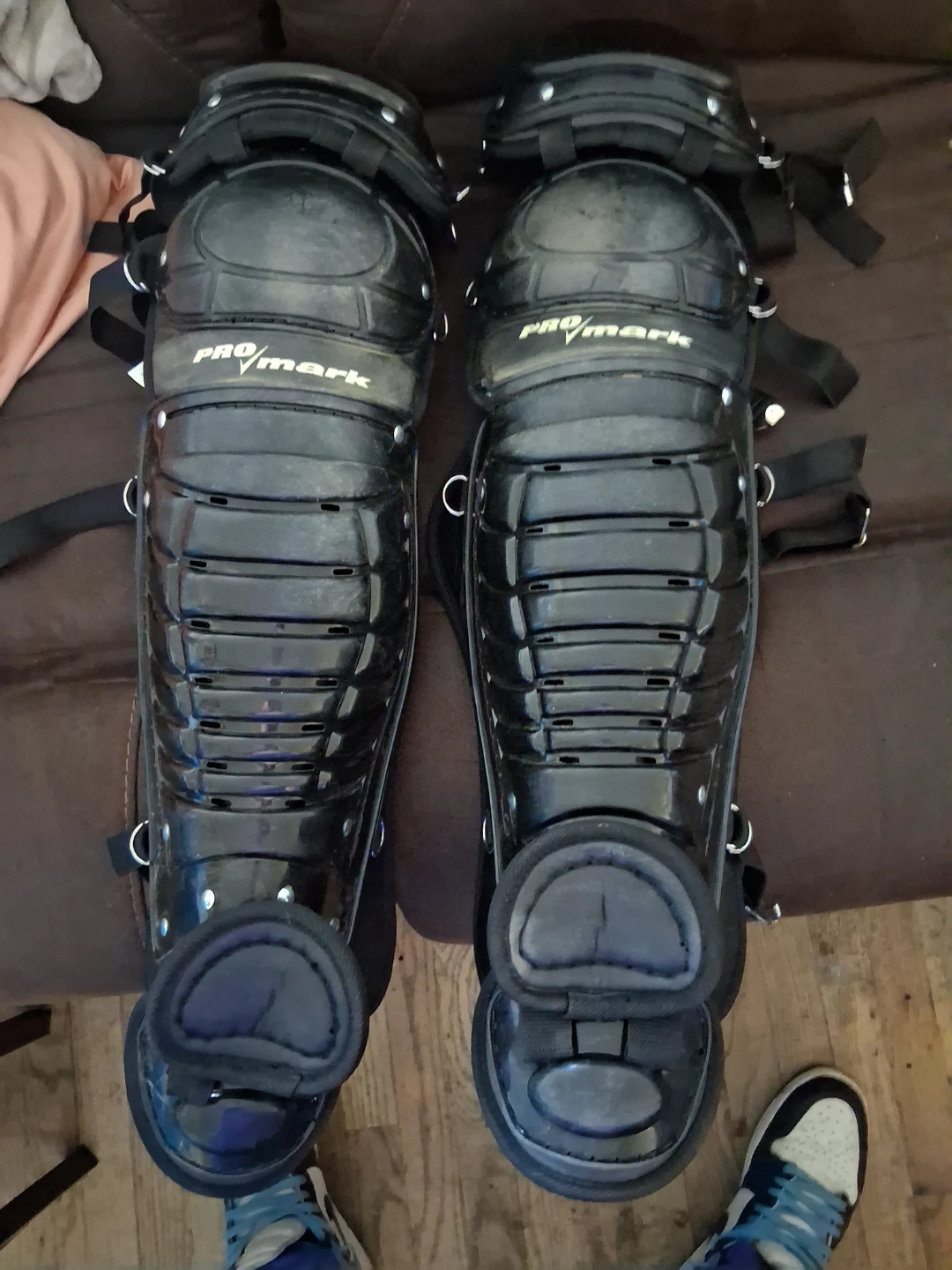 Pro-Mark Catcher's Leg Guards - photo 2