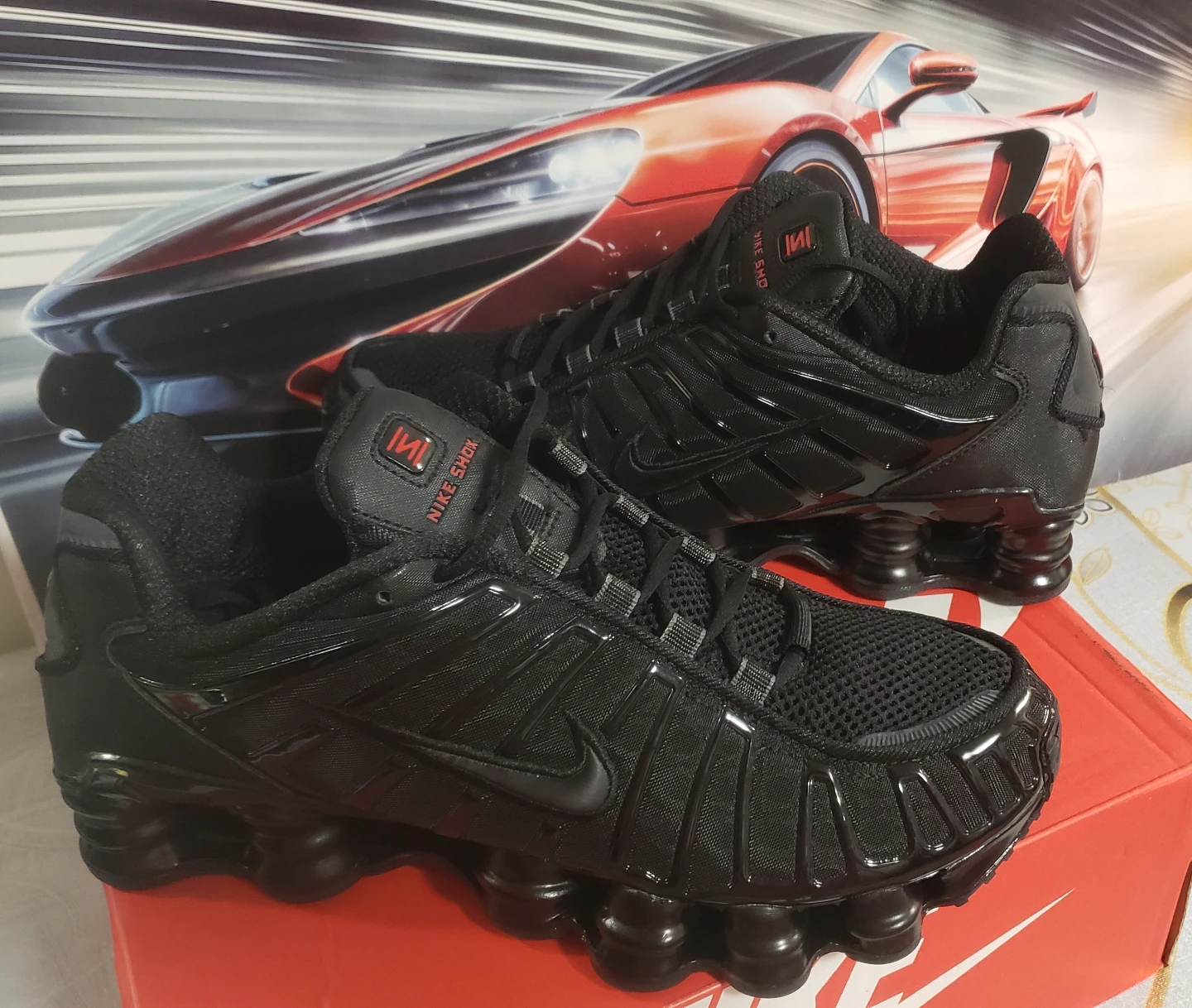 Brand new Nike Shox All Black  Size 10