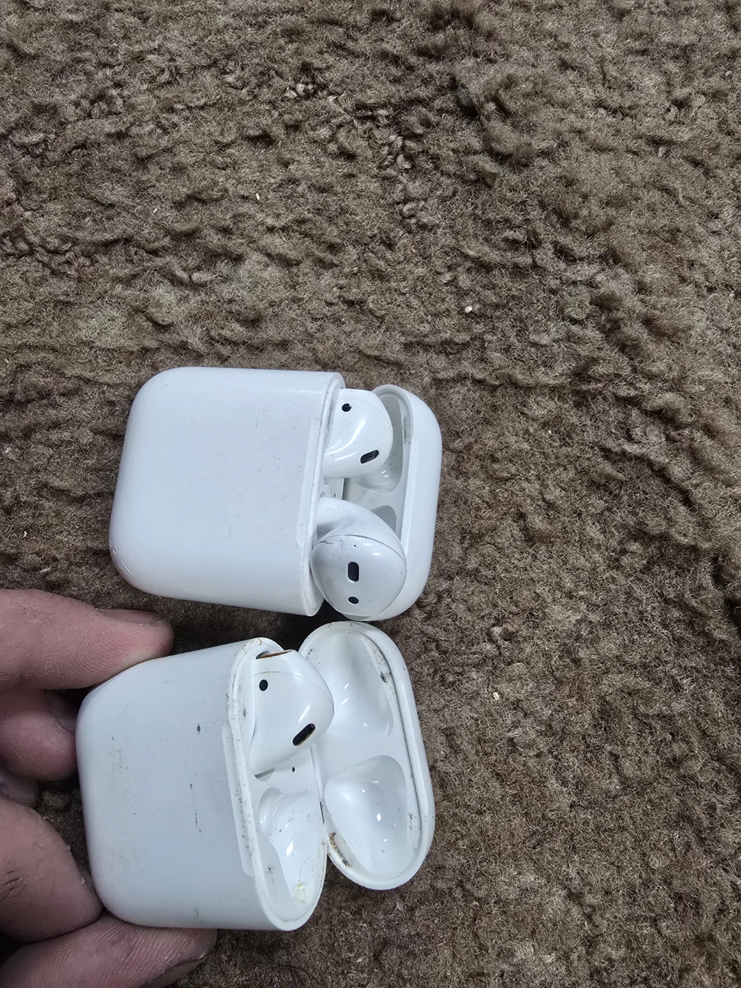 Apple AirPods