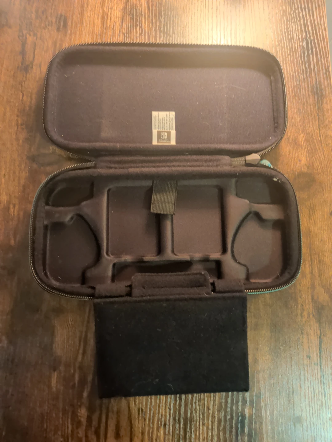 Game Traveler Nintendo Switch Case - photo 3