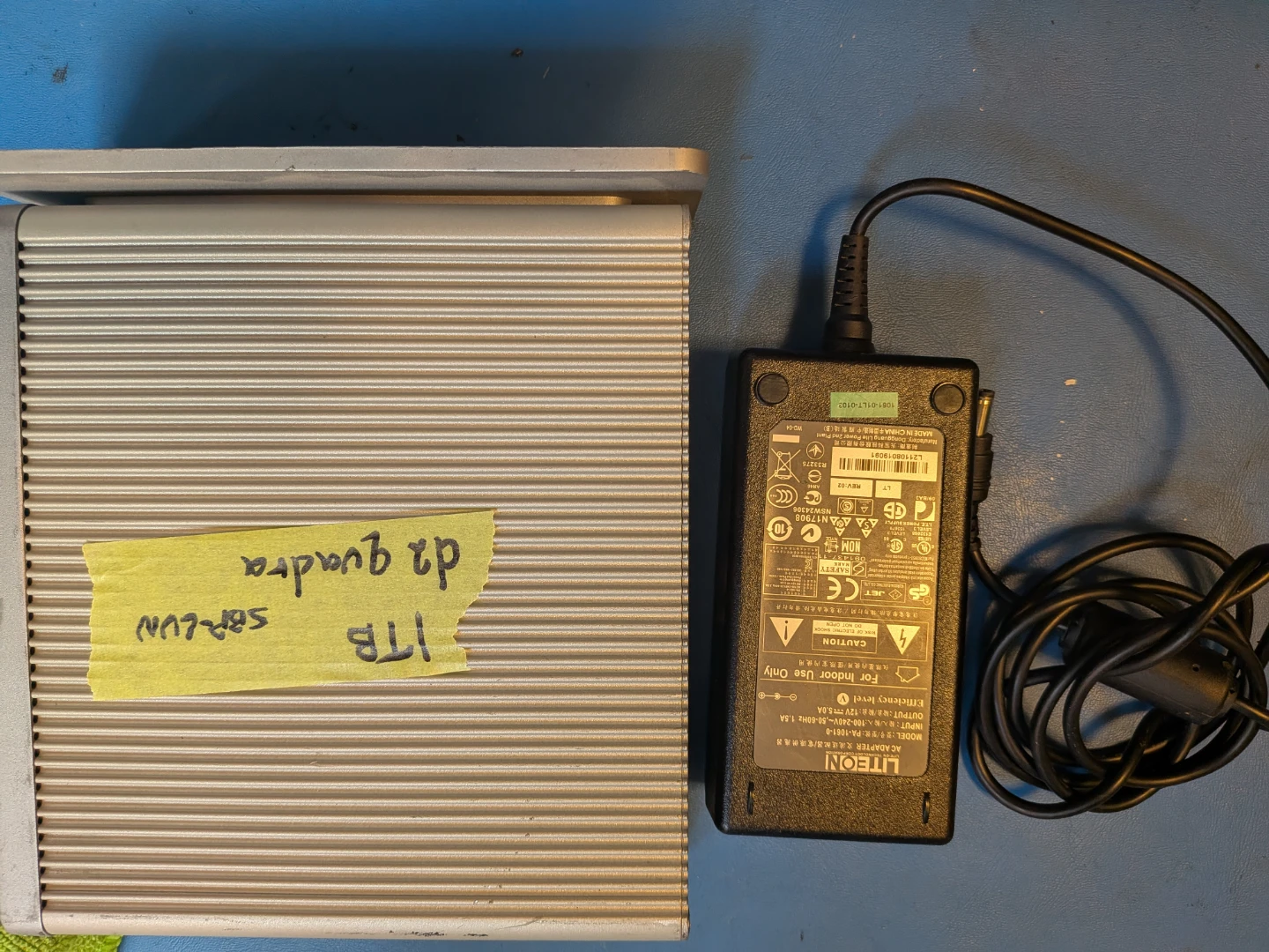 1TB LaCie FireWire external hard drive - photo 2