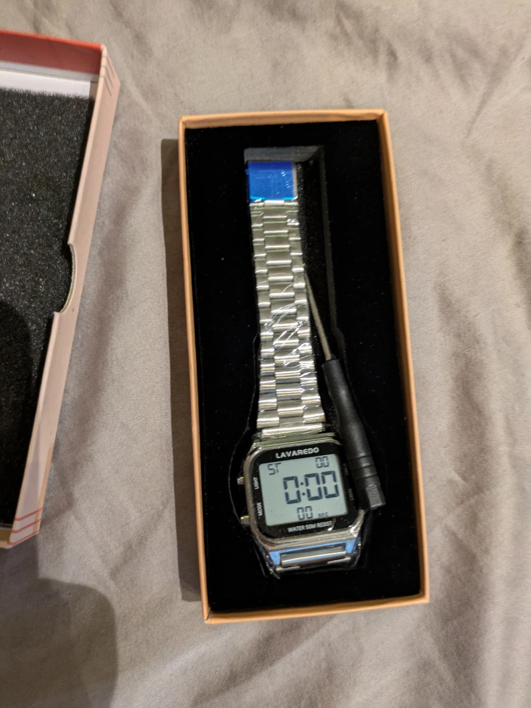 LAVAREDO Digital Watch - photo 2