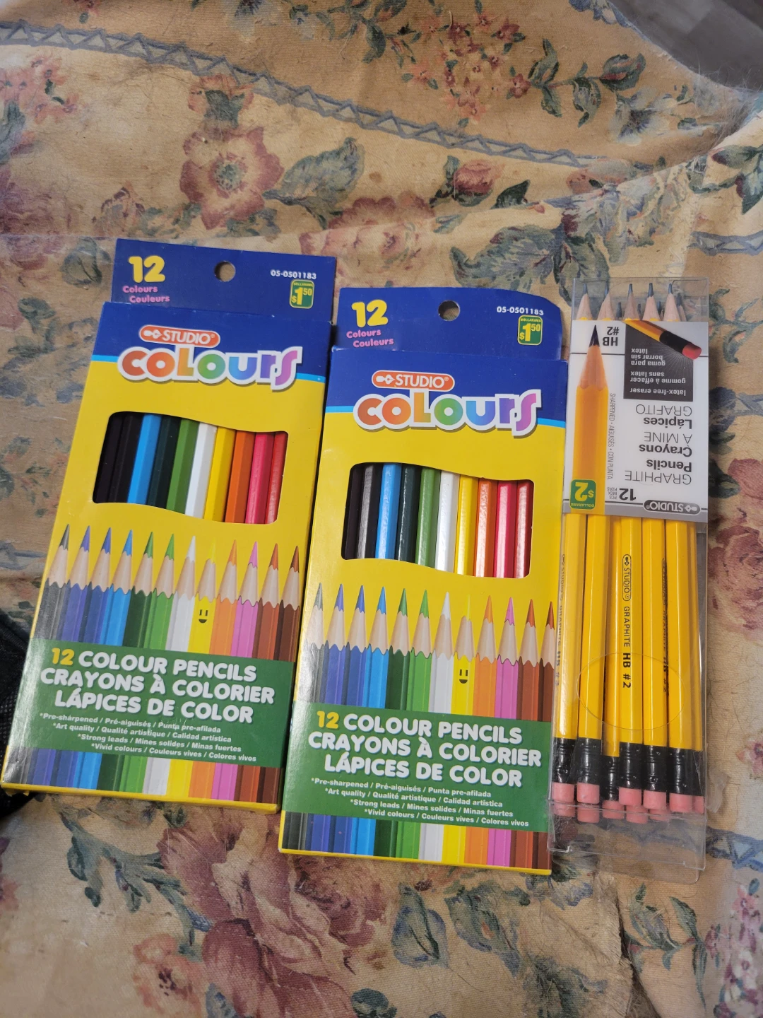Teaching tools: Stickers and Pencils