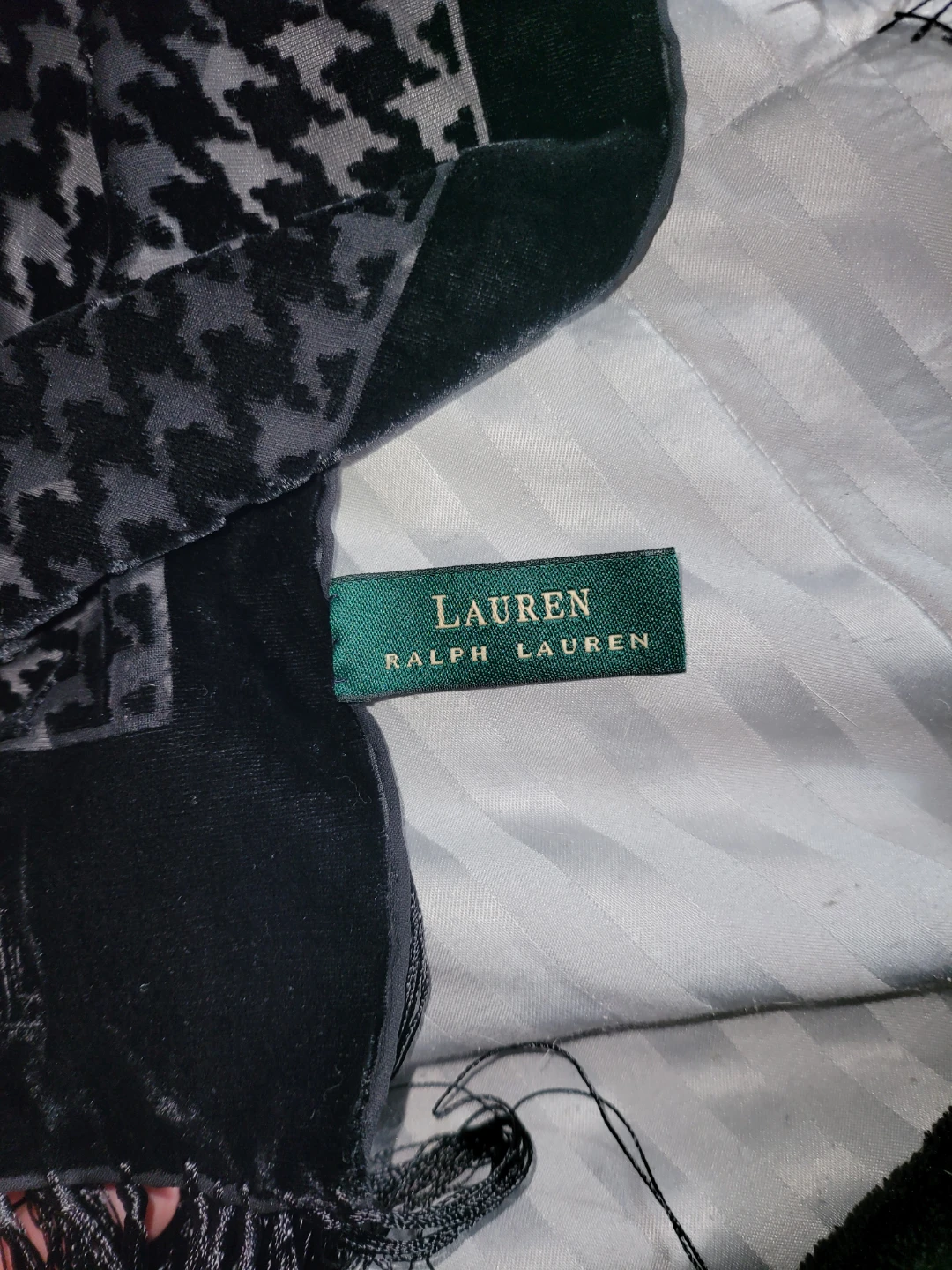 Lauren Ralph Lauren Houndstooth Scarf/sheer wrap