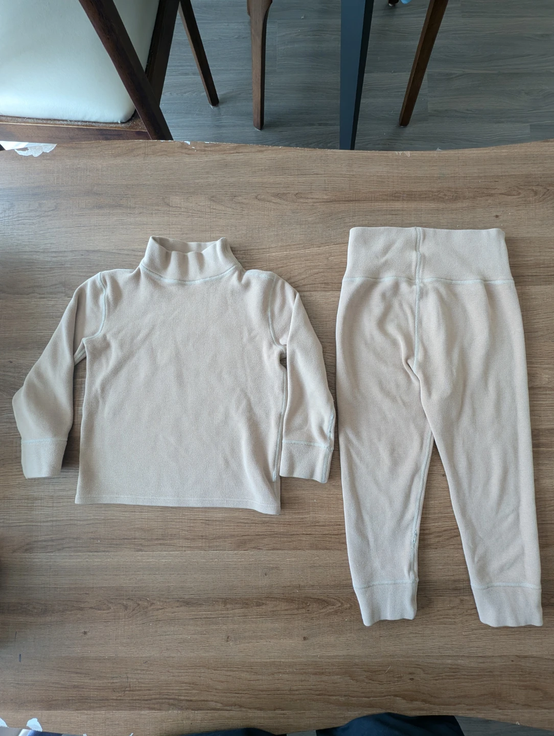 Cream Fleece Turtleneck and Pants Set - photo 2