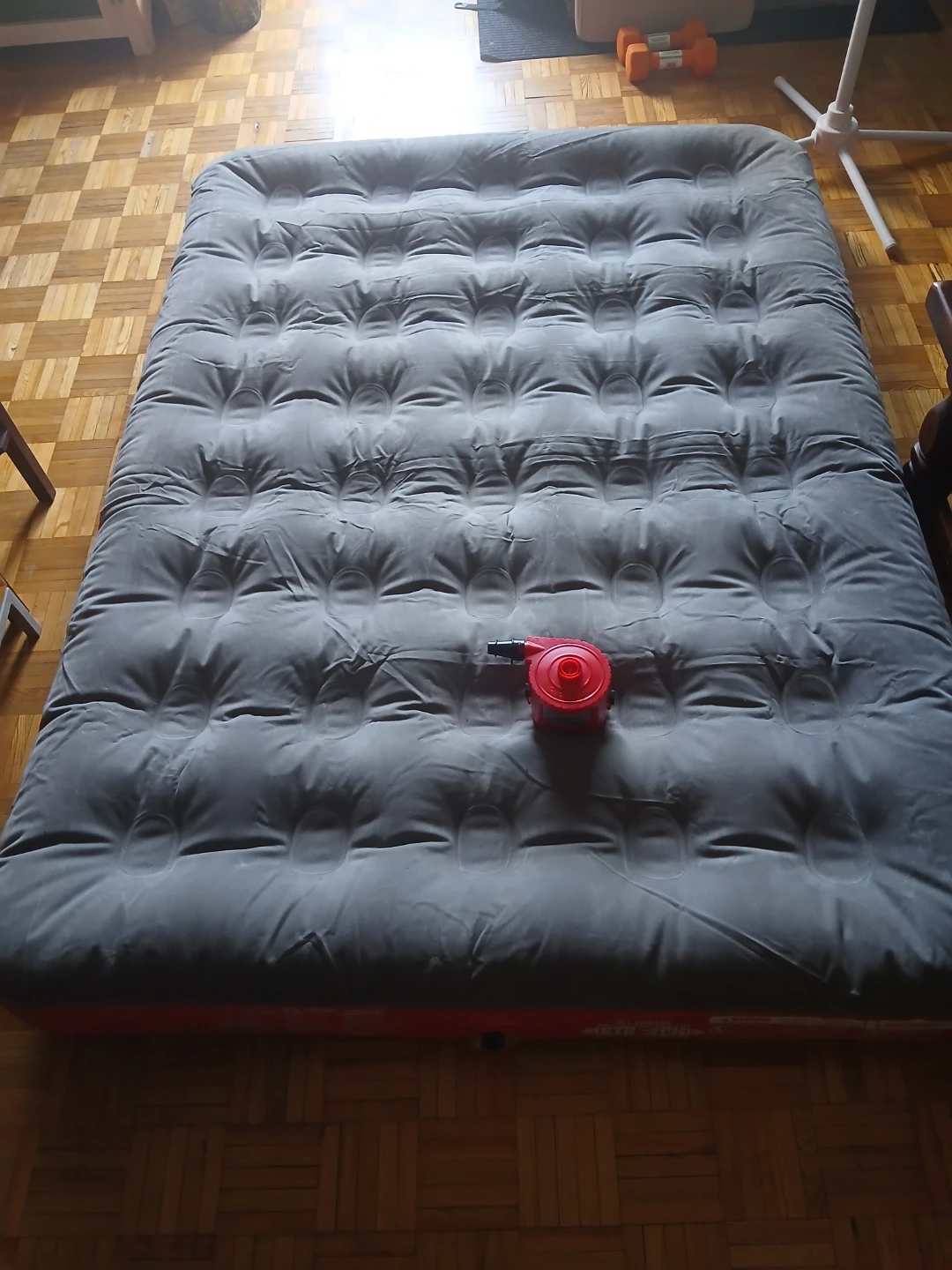 Coleman Airbed with Pump