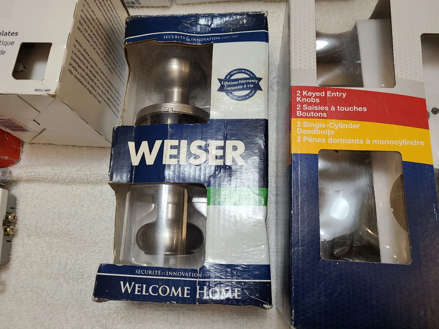 Lot of electrical/hardware items - photo 3
