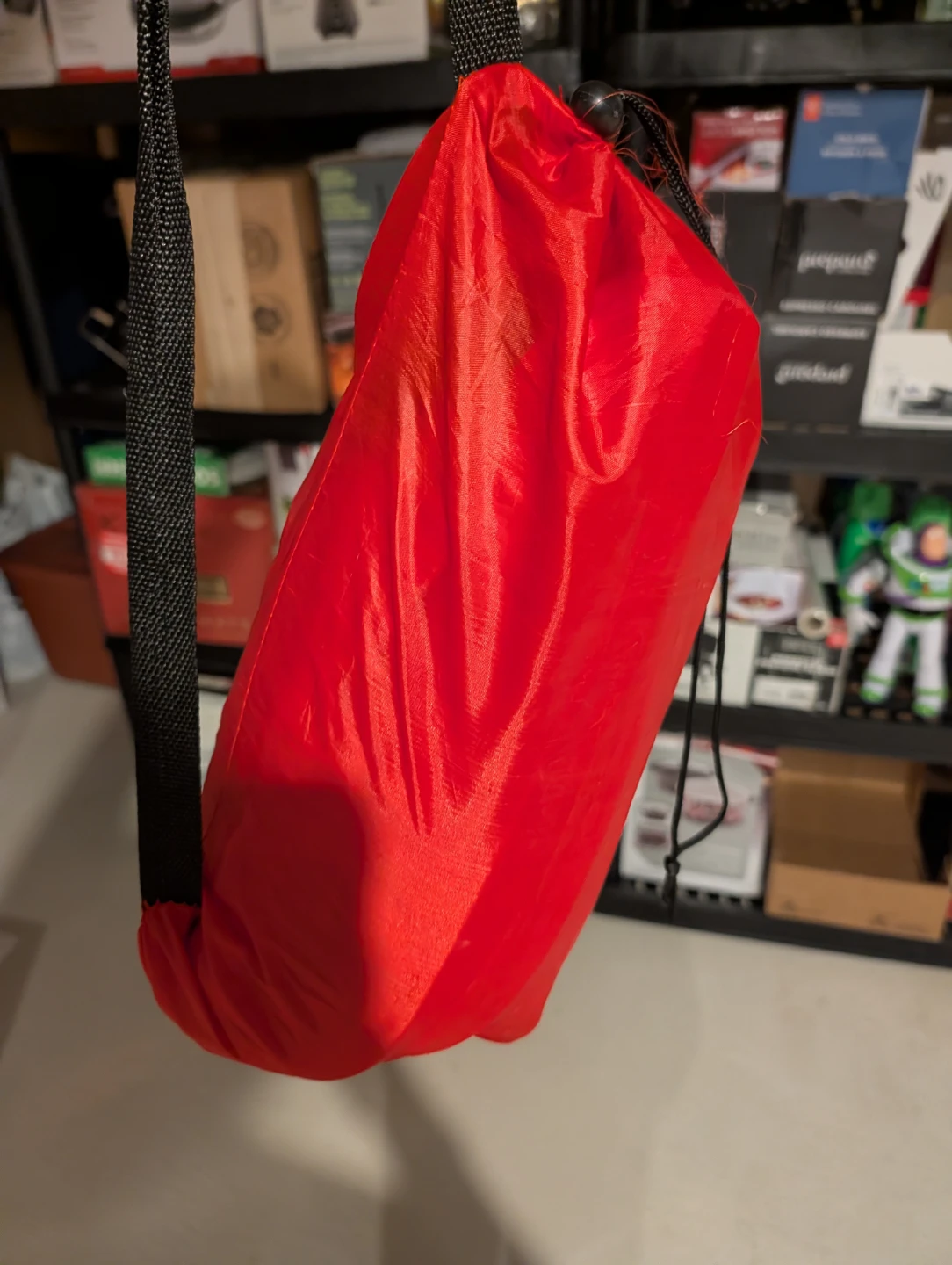 Red Inflatable Lounger - photo 3